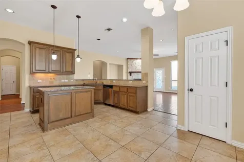 5115 Field Briar Lane Sugar Land TX 77479
