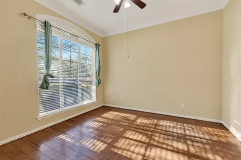 5115 Field Briar Lane Sugar Land TX 77479