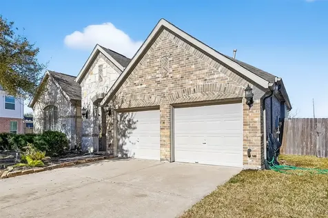 5115 Field Briar Lane Sugar Land TX 77479
