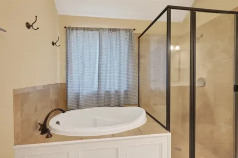 5115 Field Briar Lane Sugar Land TX 77479
