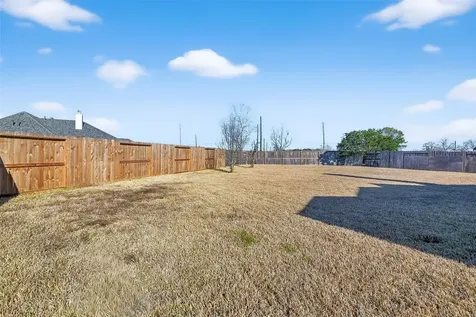 5115 Field Briar Lane Sugar Land TX 77479