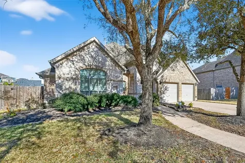 5115 Field Briar Lane Sugar Land TX 77479