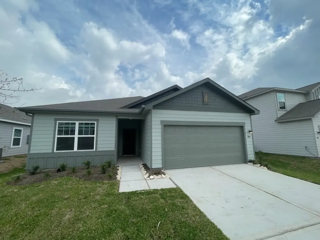 31106 Gayle Prairie Oaks Street Waller TX 77484