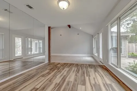 17 Wishbonebush Road The Woodlands TX 77380
