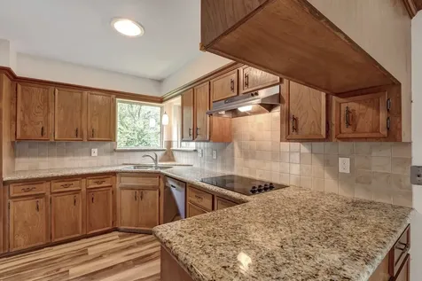 17 Wishbonebush Road The Woodlands TX 77380