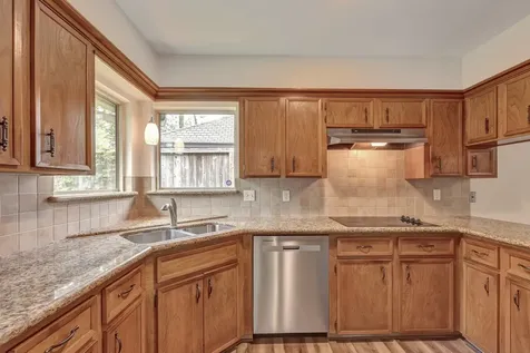 17 Wishbonebush Road The Woodlands TX 77380