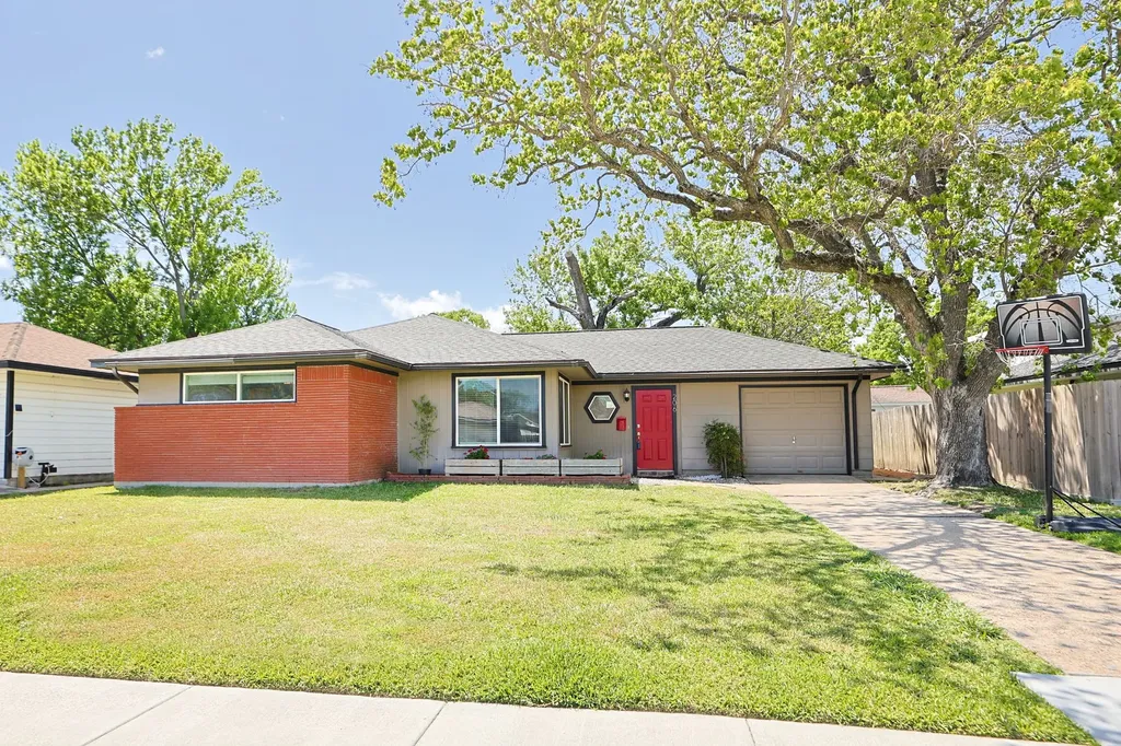 206 Irene Street Deer Park TX 77536