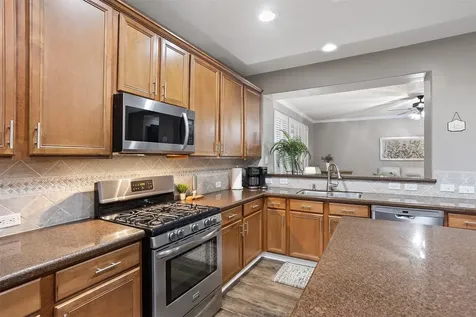 3404 Cactus Heights Lane Pearland TX 77581