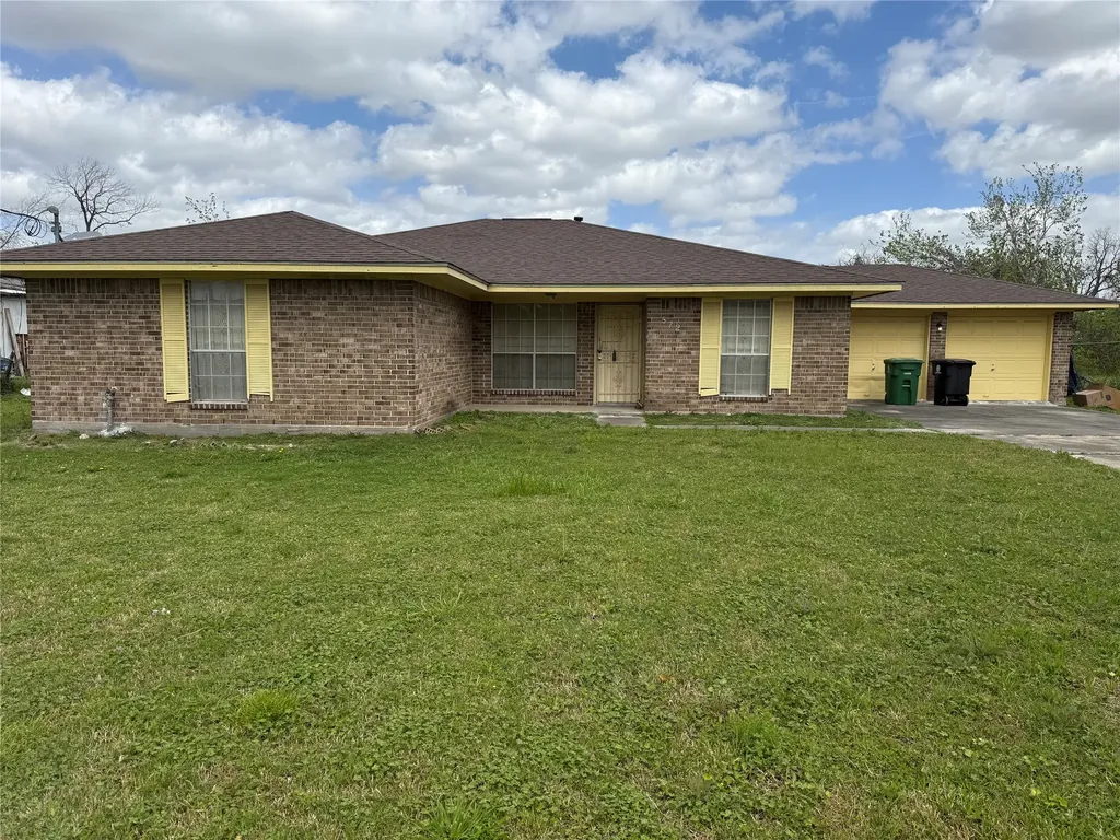 872 Granville Drive Houston TX 77091