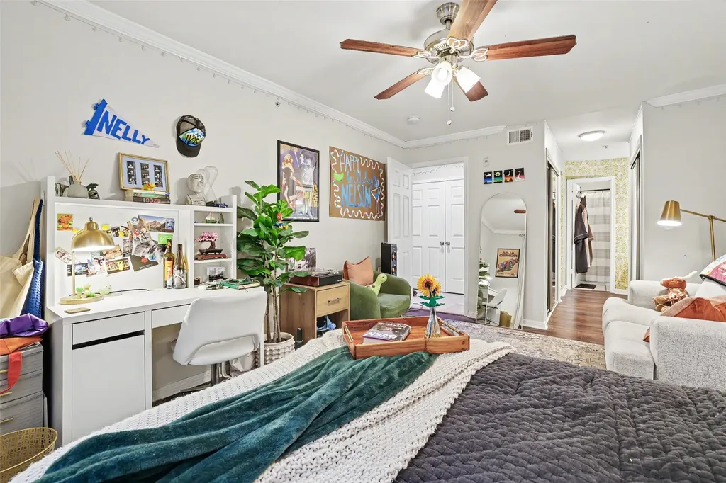 501 W 26th Street 210 Austin TX 78705