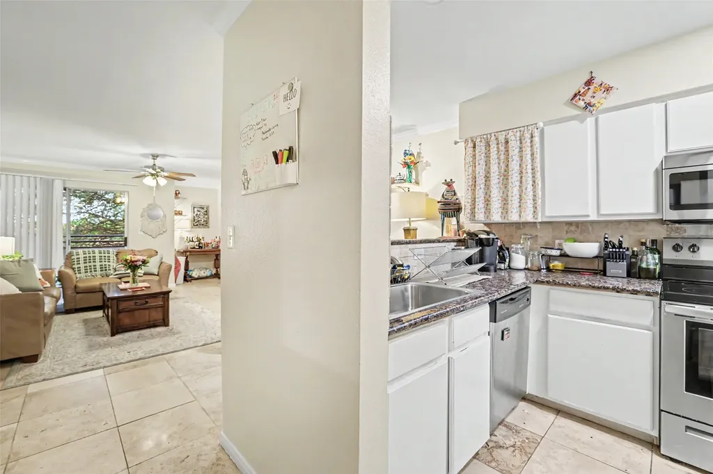 501 W 26th Street 210 Austin TX 78705