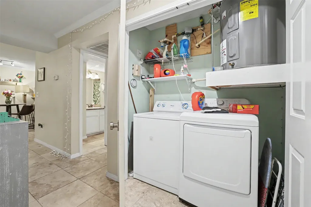 501 W 26th Street 210 Austin TX 78705