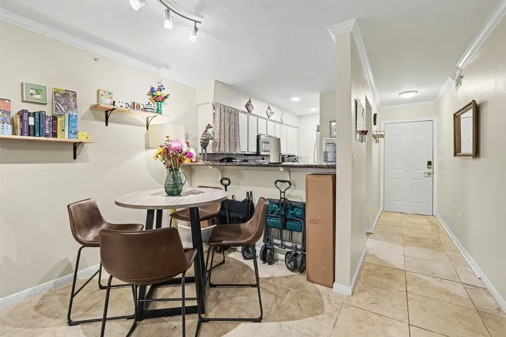 501 W 26th Street 210 Austin TX 78705