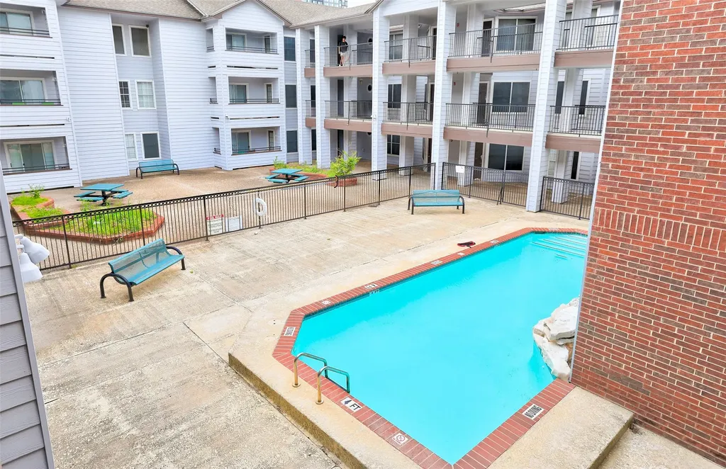501 W 26th Street 210 Austin TX 78705