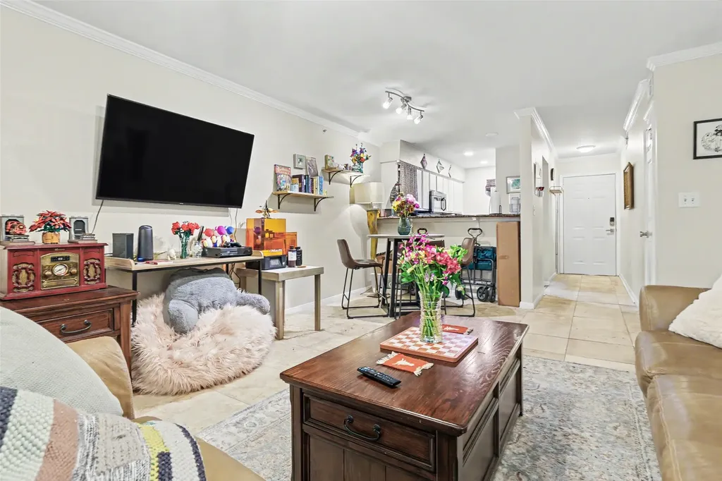 501 W 26th Street 210 Austin TX 78705