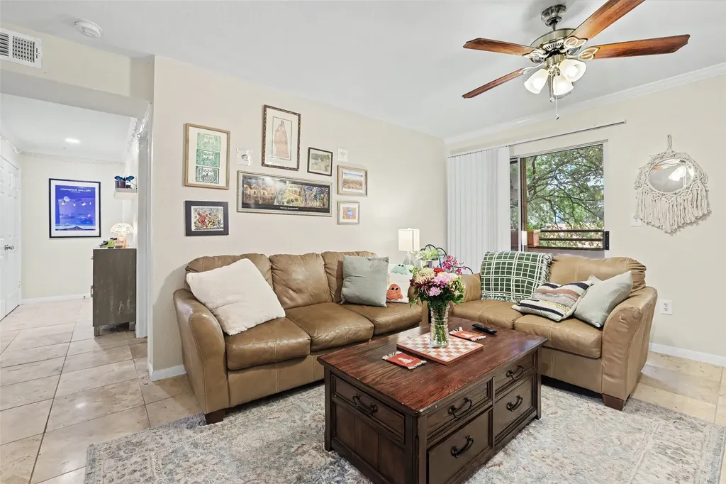 501 W 26th Street 210 Austin TX 78705