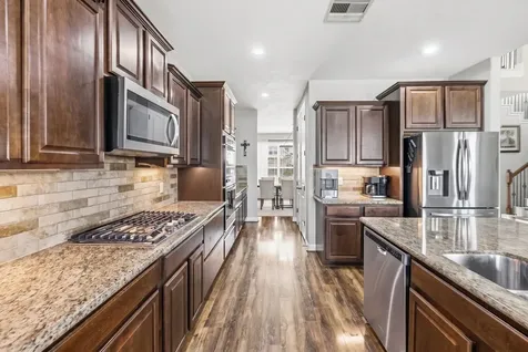 14511 Meadowlands Drive Mont Belvieu TX 77523