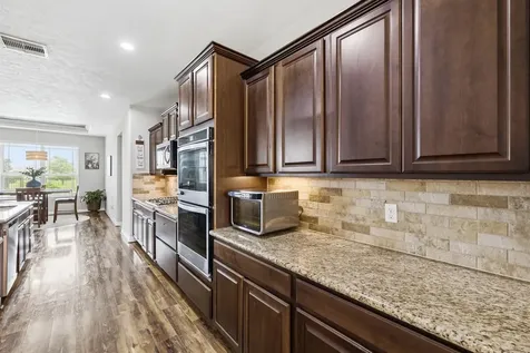 14511 Meadowlands Drive Mont Belvieu TX 77523