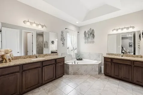 14511 Meadowlands Drive Mont Belvieu TX 77523