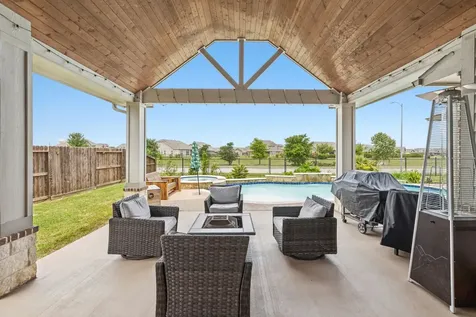 14511 Meadowlands Drive Mont Belvieu TX 77523