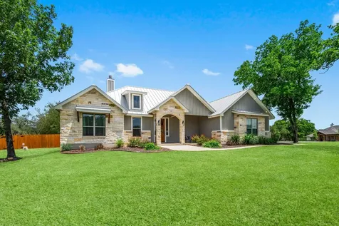 100 Calvary Drive Adkins TX 78101