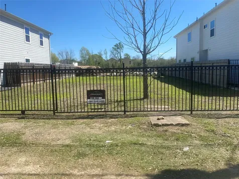 5806 Balbo Street Houston TX 77091