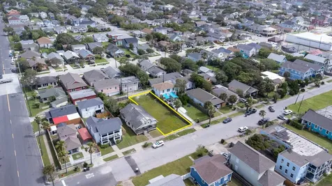 3616 Avenue S 1/2 Galveston TX 77550