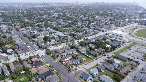 3616 Avenue S 1/2 Galveston TX 77550