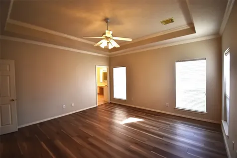 2835 Briarhurst Park Houston TX 77057