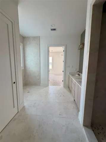 6 Westwind Road Galveston TX 77554