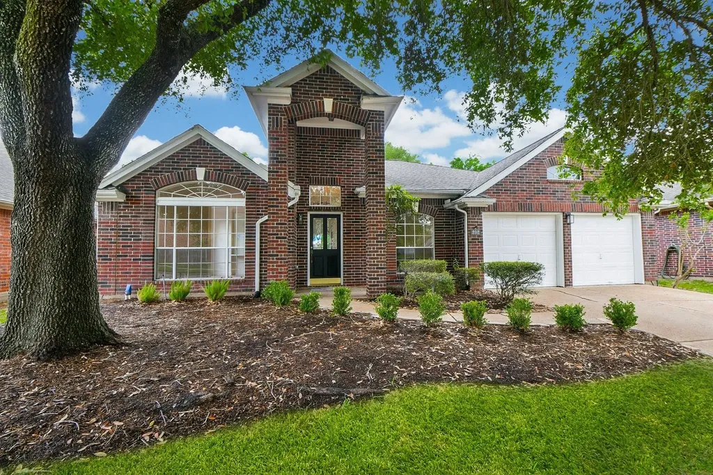 202 Knoll Forest Drive Sugar Land TX 77479