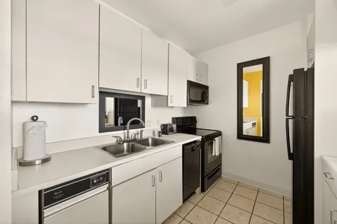 1401 E Beach Drive 109 Galveston TX 77550