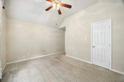 10719 Knoll Bend Lane Houston TX 77070