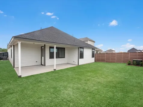 10642 Forward Street Richmond TX 77469