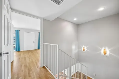3502 Burlington Street 13 Houston TX 77006