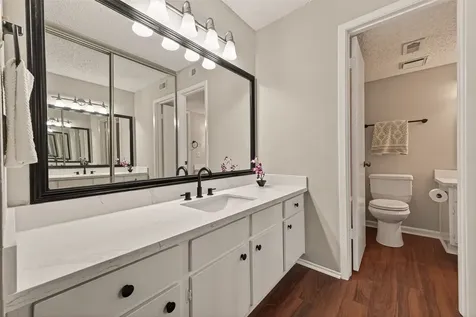 2510 Grants Lake Boulevard 36 Sugar Land TX 77479