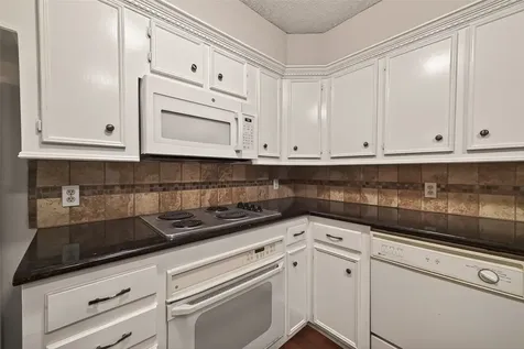 2510 Grants Lake Boulevard 36 Sugar Land TX 77479