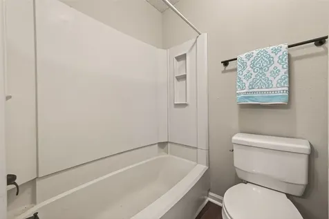 2510 Grants Lake Boulevard 36 Sugar Land TX 77479