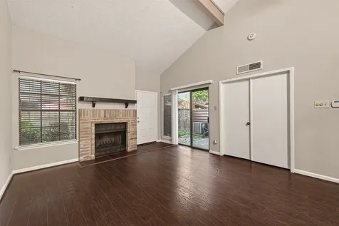 2510 Grants Lake Boulevard 36 Sugar Land TX 77479