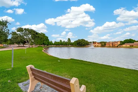 2510 Grants Lake Boulevard 36 Sugar Land TX 77479