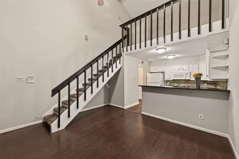 2510 Grants Lake Boulevard 36 Sugar Land TX 77479