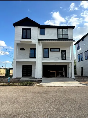1716 Erin Street Houston TX 77009