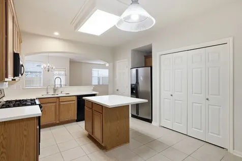 10135 E East Palm Lake Drive Drive Houston TX 77034
