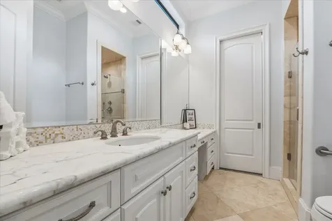 4022 Coleridge Street West University Place TX 77005