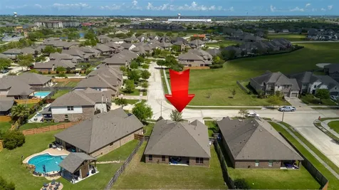 1614 Laslina Lane League City TX 77573