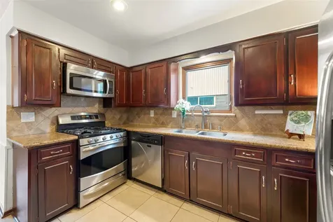 5623 Dumfries Drive Houston TX 77096