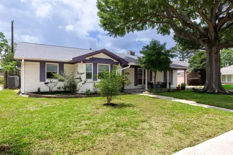 5623 Dumfries Drive Houston TX 77096