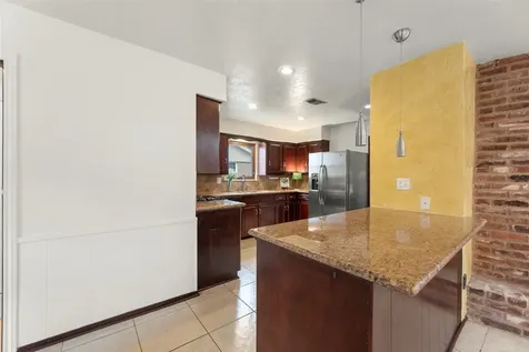 5623 Dumfries Drive Houston TX 77096