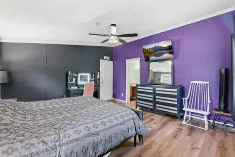 905 County Road 308 Cleveland TX 77327