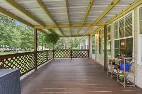 905 County Road 308 Cleveland TX 77327